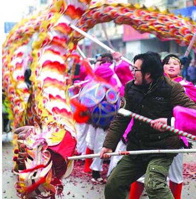 2016元宵节猴热闹 连云港市民闹元宵乐翻天