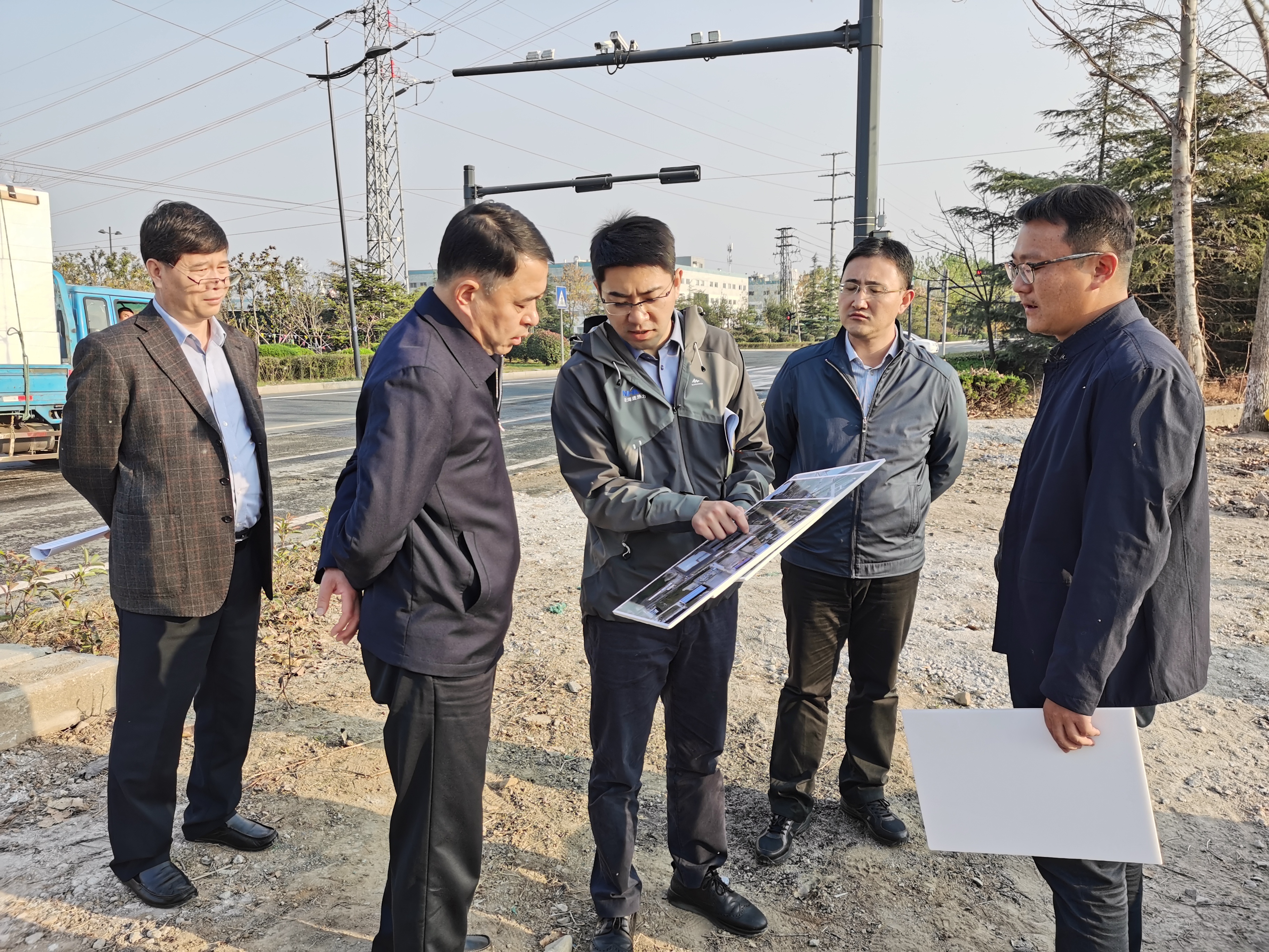 开发区召开环境基础设施建设现场推进会