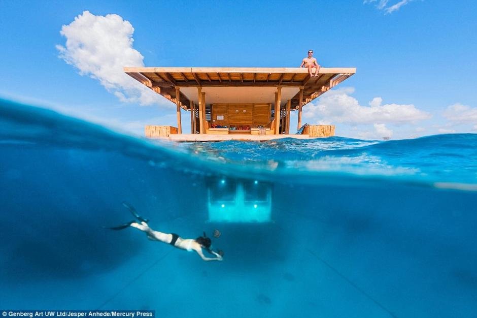 东非海岸建起水下酒店 可与鱼儿共眠