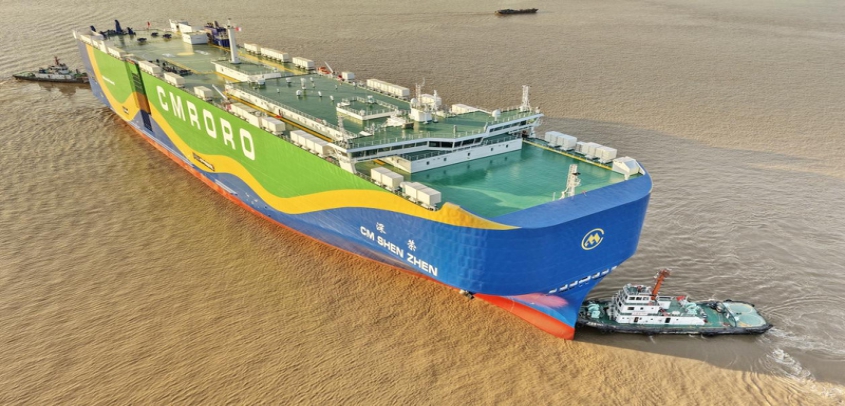 9300个标准车位，国产巨轮筑起汽车出口运输绿色通道